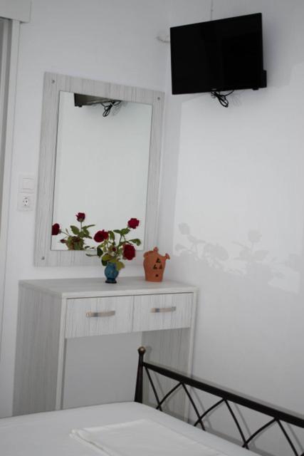 Kouki Maria Rooms Аполлонія Екстер'єр фото